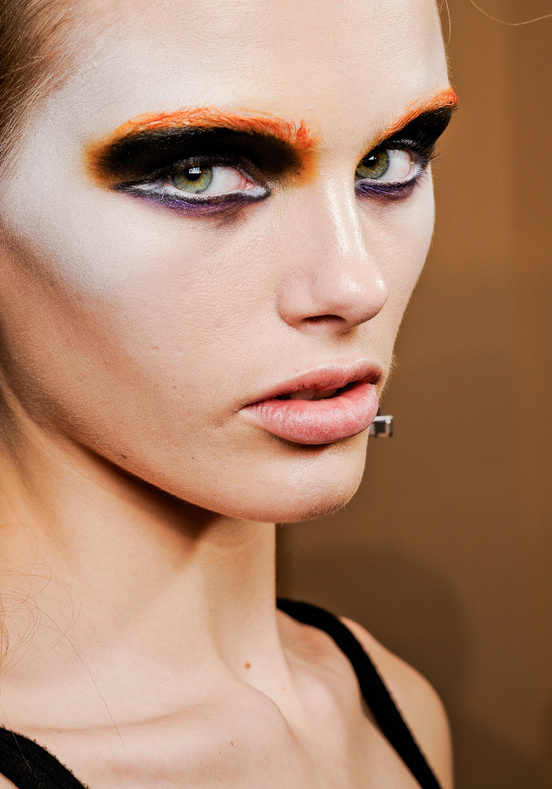 Ombre Hair & Orange Eyebrows: Prada's Autumn 2012 Beauty - The Front ...