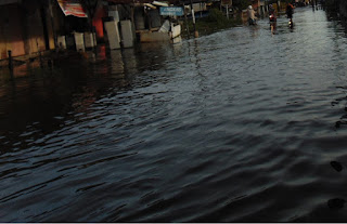 Pasang Keeling Dumai, Jalan Nangka Jadi Kolam Kopi