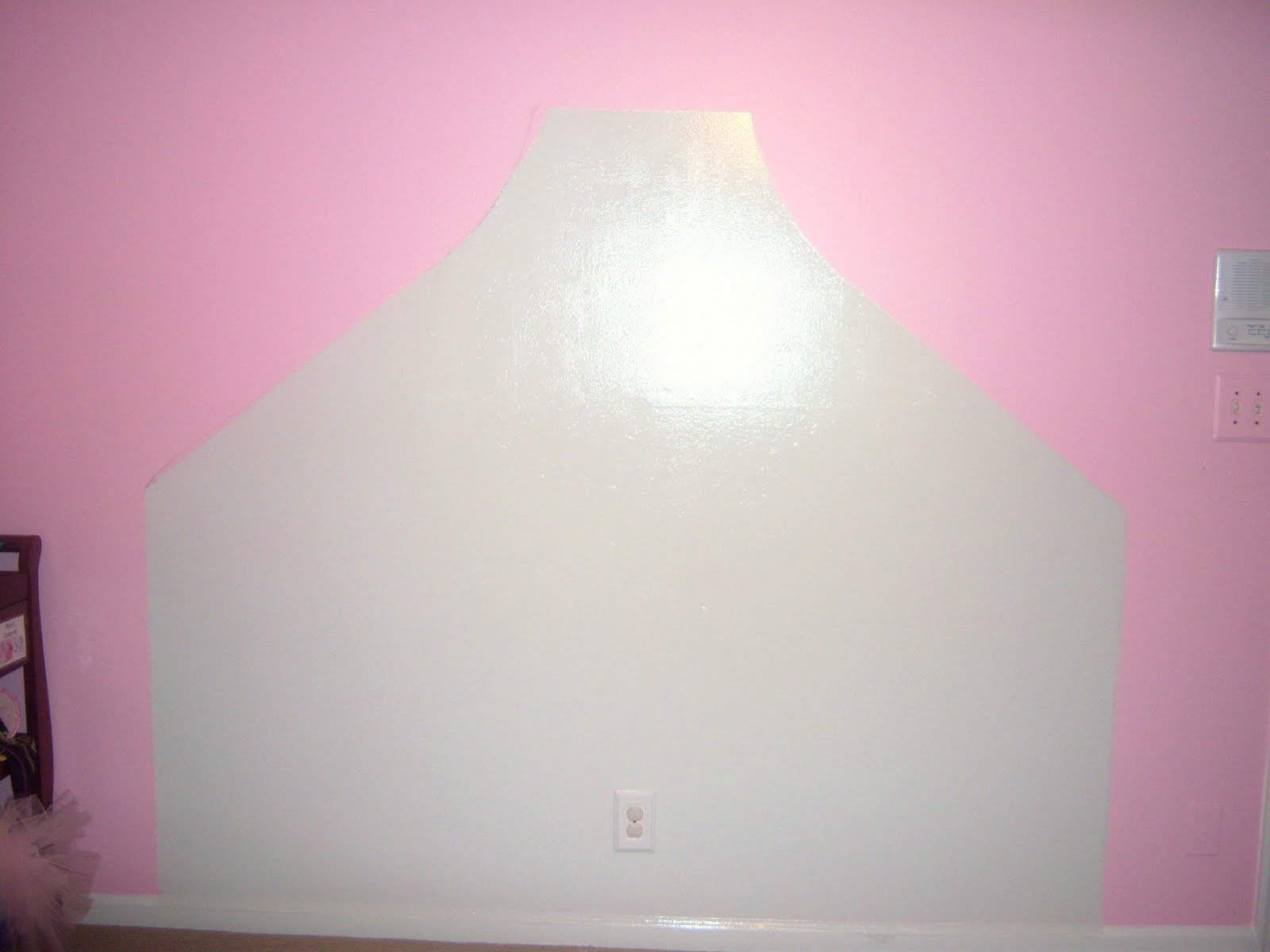 Inspired Mom DIY Princess Dry Erase Board Wall inspired-mom-diy-princess-dry-erase-board-wall