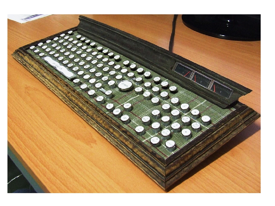 Старого образца клавиатура