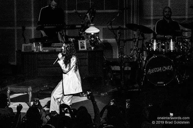 Alessia Cara at The Sony Centre on May 17, 2019 Photo by Brad Goldstein for One In Ten Words oneintenwords.com toronto indie alternative live music blog concert photography pictures photos