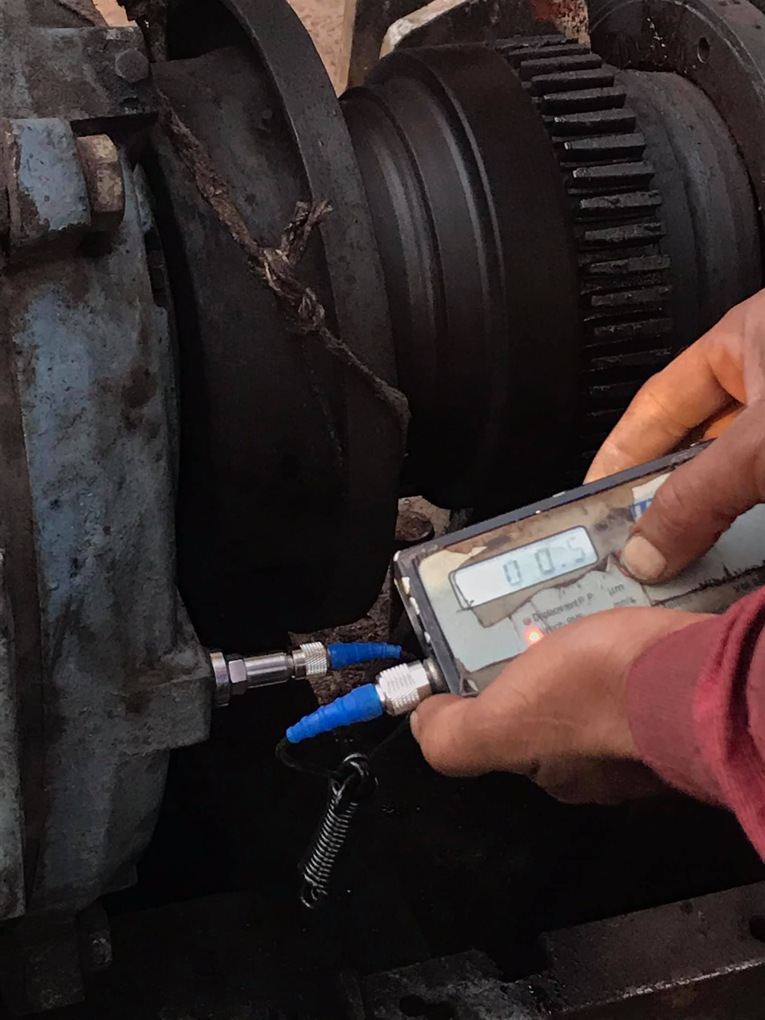 Vibration Measurement of motor (VerticleHorizontal Axial)