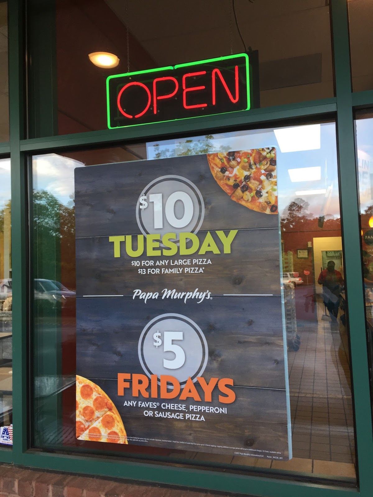 Papa Murphy's BBQ Chicken Pizza Summer Specialty