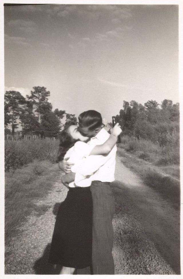 Vintage Kissing
