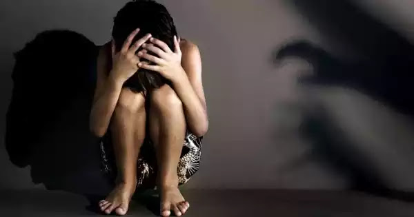 Νέα περίπτωση βιασμού ανήλικης στην Θεσσαλονίκη - Ιρακινός ασελγούσε στην 12χρονη κόρη της συντρόφου του Νέα περίπτωση βιασμού ανήλικης στην Θεσσαλονίκη - Ιρακινός ασελγούσε στην 12χρονη κόρη της συντρόφου του