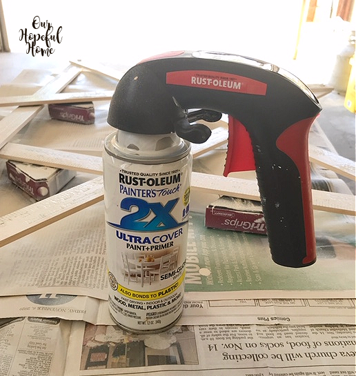 can Rust-Oleum Painter's Touch 2x Ultra Cover Paint + Primer spray paint handle