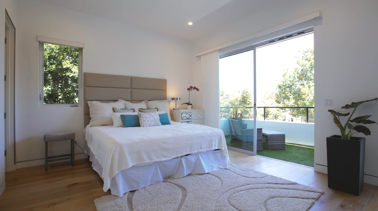 29 Photos vs. 833 N. Gardner St, Los Angeles vs. Luxury Home Interior Design Tour