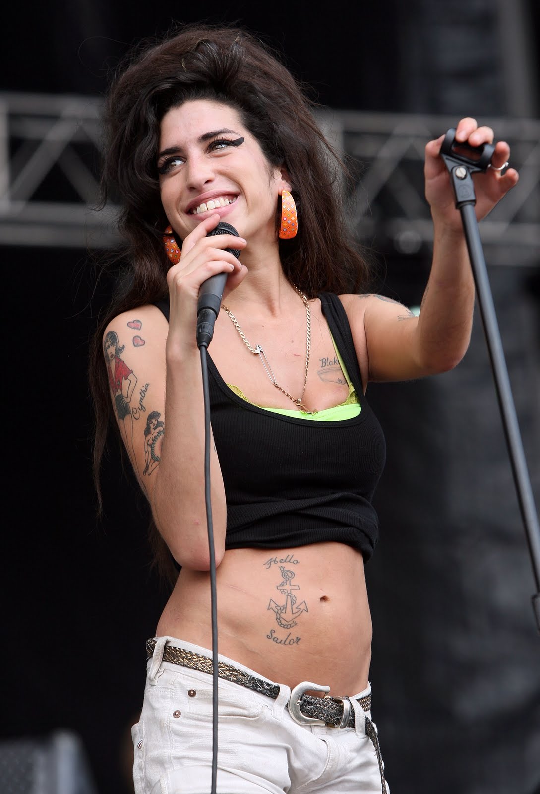 Amy Winehouse Sexy 14