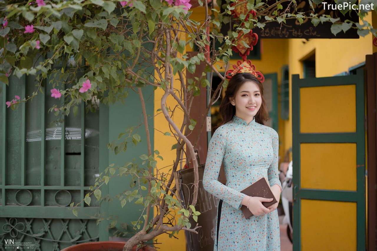 Image-Vietnamese-Beautiful-Girl-Ao-Dai-Vietnam-Traditional-Dress-by-VIN-Photo-2-TruePic.net- Picture-52
