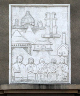 Monumen Simpang Lima Gumul Kediri