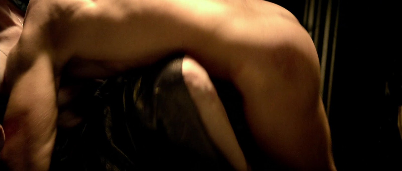 Sullivan Stapleton nude in 300: Rise Of An Empire.