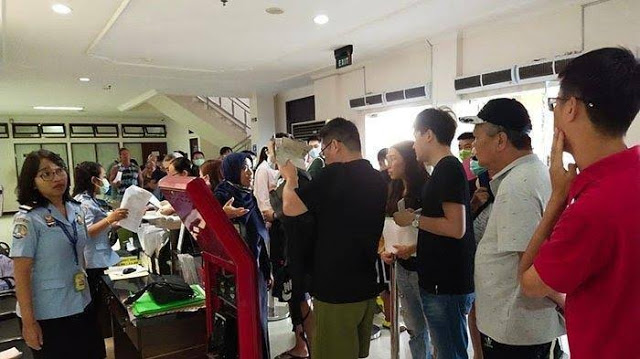 Permohonan Izin Tinggal Meningkat, Didominasi WNA asal China Permohonan Izin Tinggal Meningkat, Didominasi WNA asal China