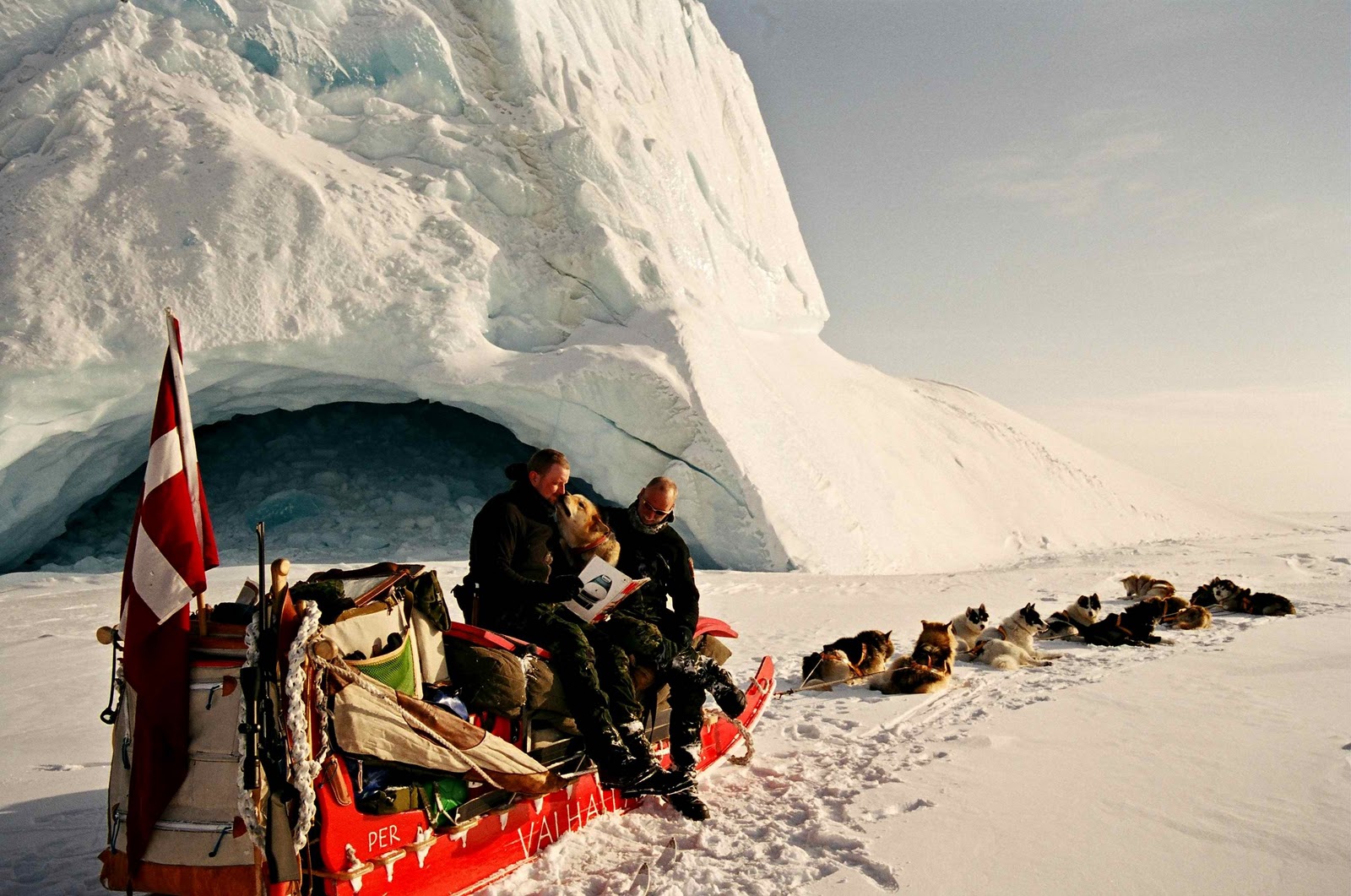 i-was-here-greenland-by-dog-sledge-the-sirius-patrol-in-numbers