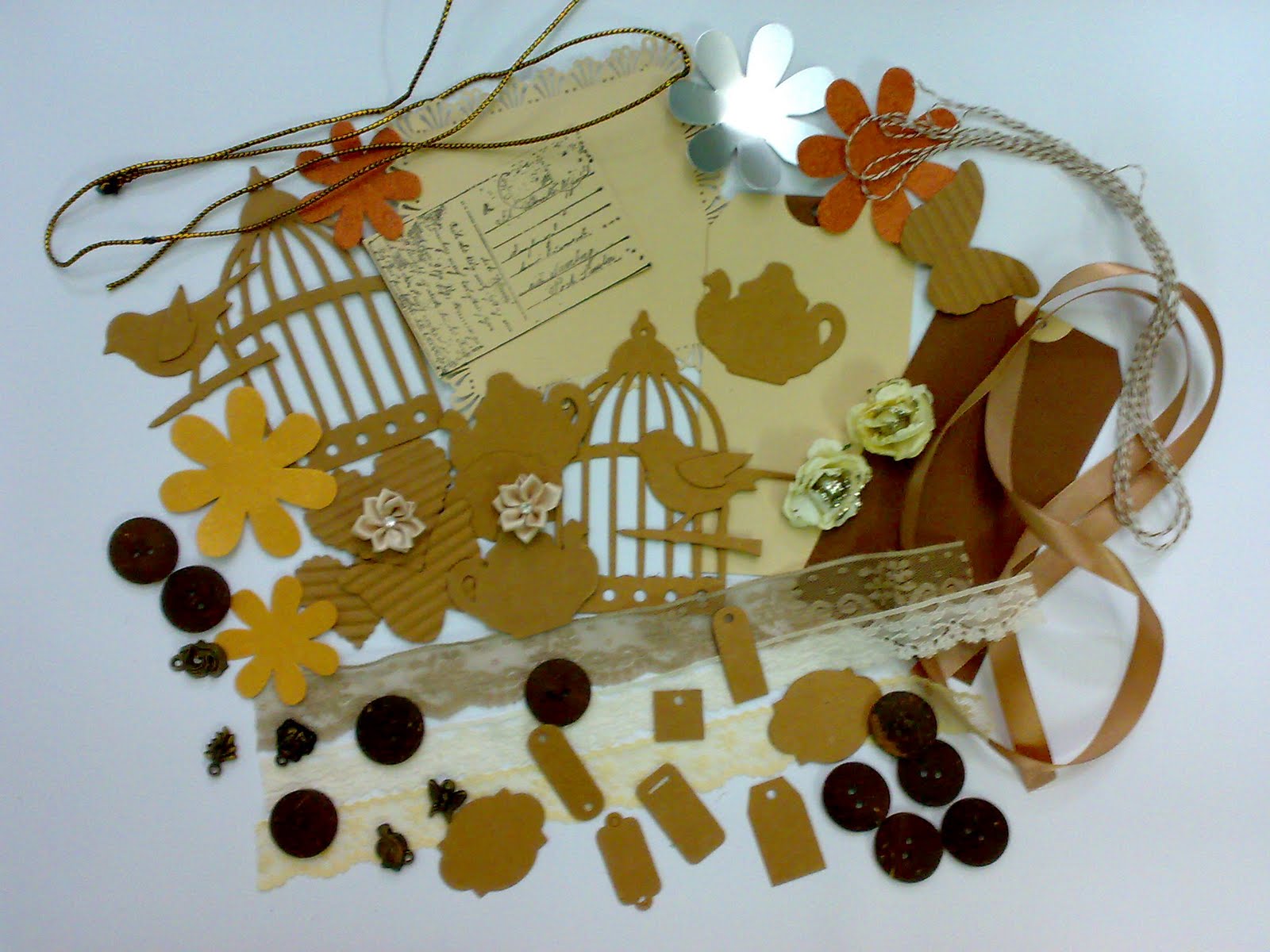 kalalayaa craft store EMBELLISHMENT KITS