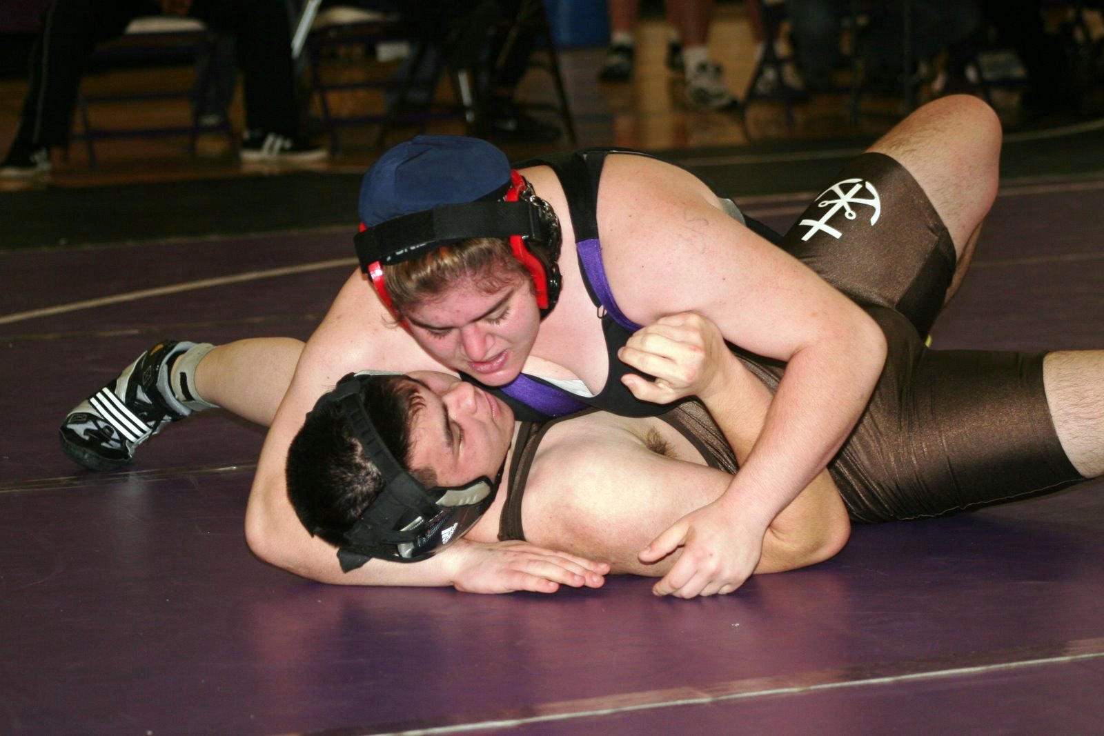 Men Wrestling Women: Heavyweight Battle! 