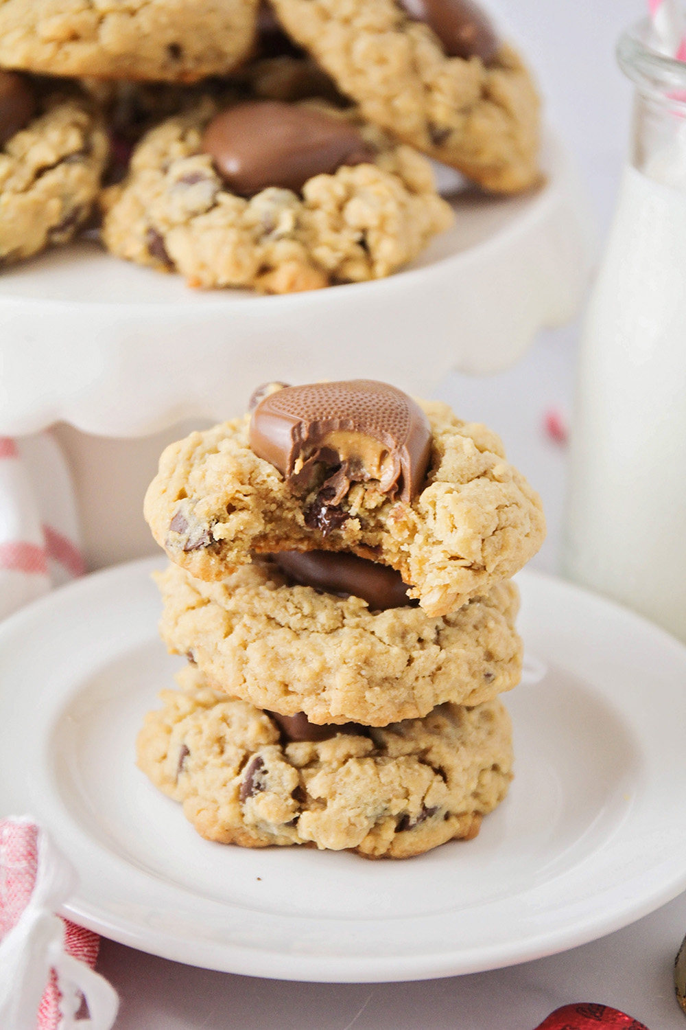 These chocolate peanut butter oatmeal cookies have the most delicious combination of flavors and textures!