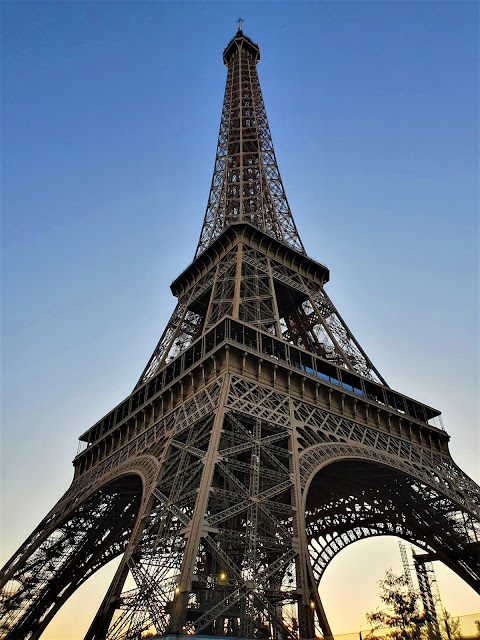 10 reasons to visit the city of art light and love paris