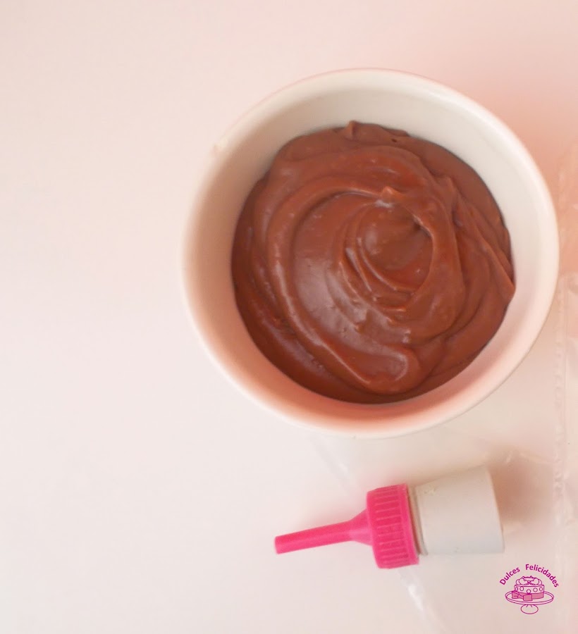 Crema pastelera de chocolate