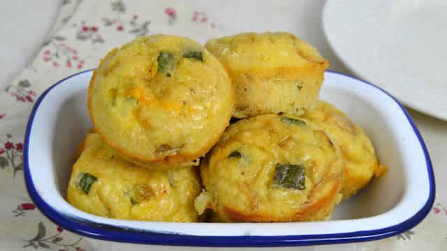 Pastelitos de calabacín y queso