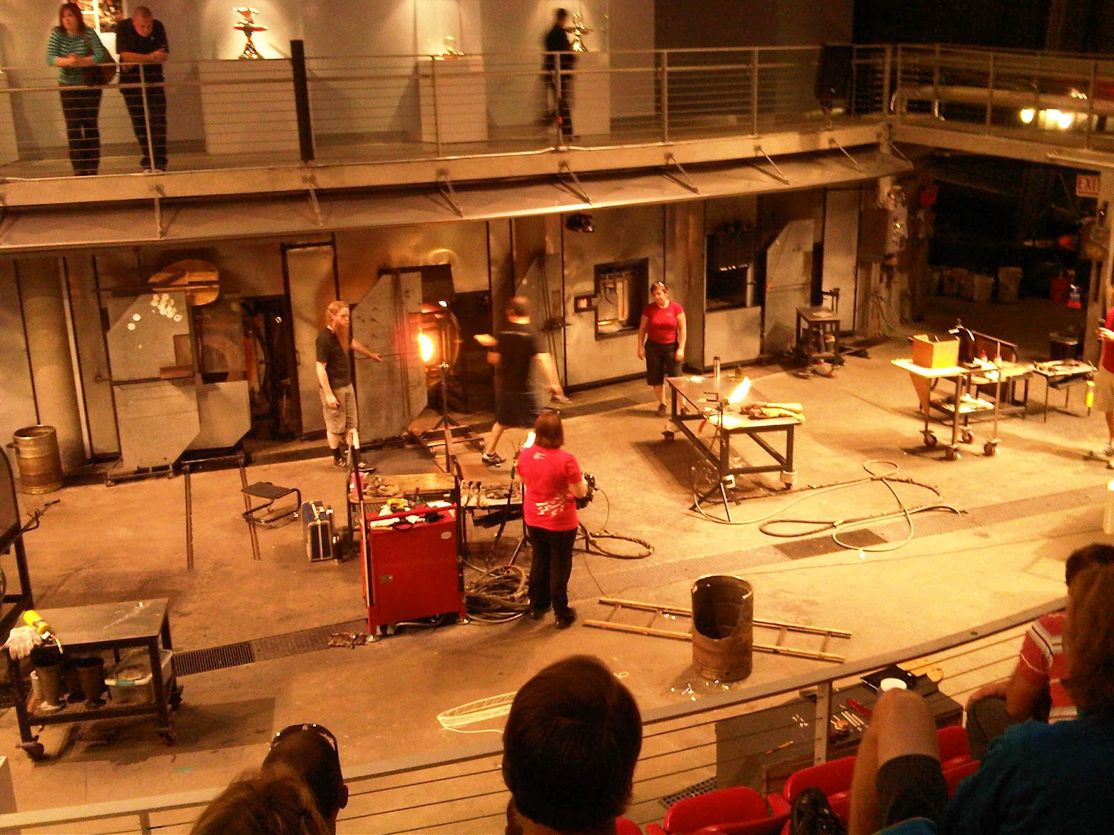 The Pioneer Apron Glass Museum