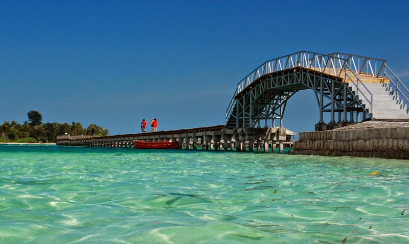 Paket wisata Pulau Tidung dan Pulau Belitung tour Paket wisata Pulau Tidung dan Pulau Belitung tour