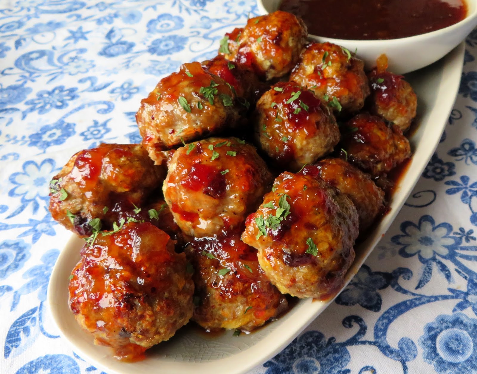 The English Kitchen Cranberry & Apple Turkey Meatballs
