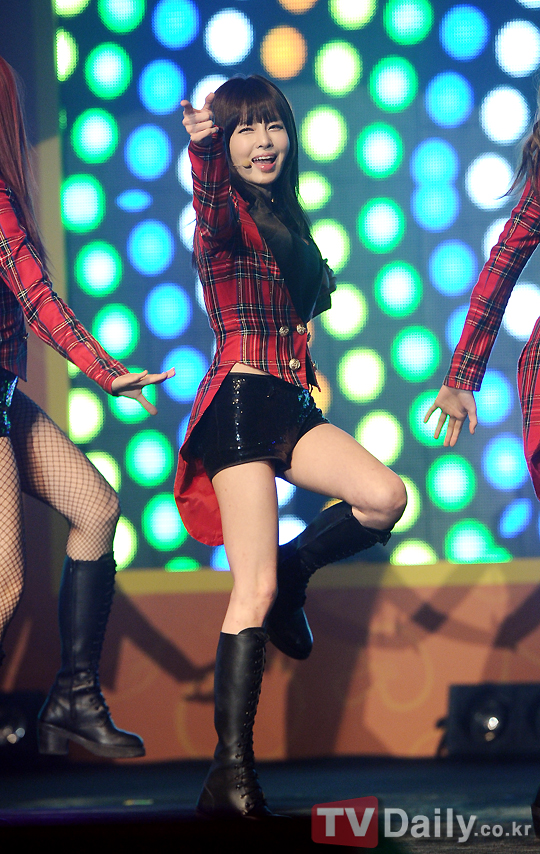 Check out Tara�s video and pictures from Mr. Pizza�s Event Tara World