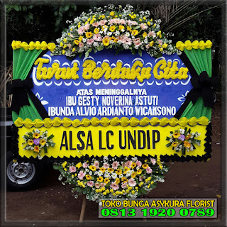TOKO BUNGA CIKARANG Jual Papan Bunga Rangkaian atau Karangan Murah Duka Cita di Cikarang TOKO BUNGA TOKO BUNGA CIKARANG - Jual Papan Bunga Rangkaian atau Karangan Murah Duka Cita di Cikarang
