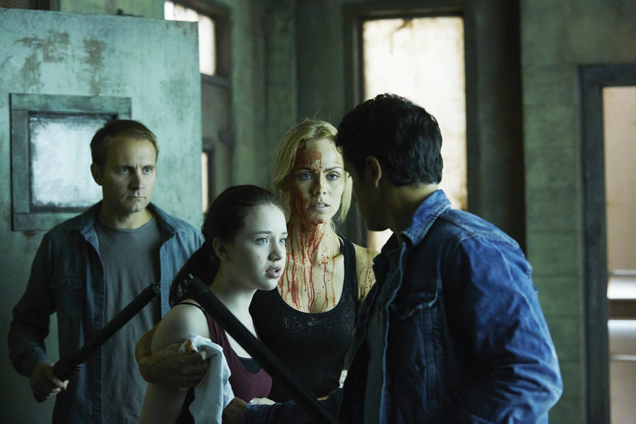 How Many Episodes & Seasons in 'Bitten' TV Series Are There? How Many Episodes & Seasons in 'Bitten' TV Series Are There?
