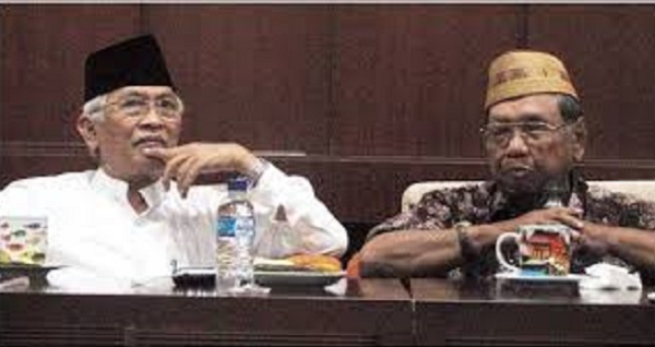 Perbedaan Gus Dur Dan Gus Mus Di Mata Mahfud Md