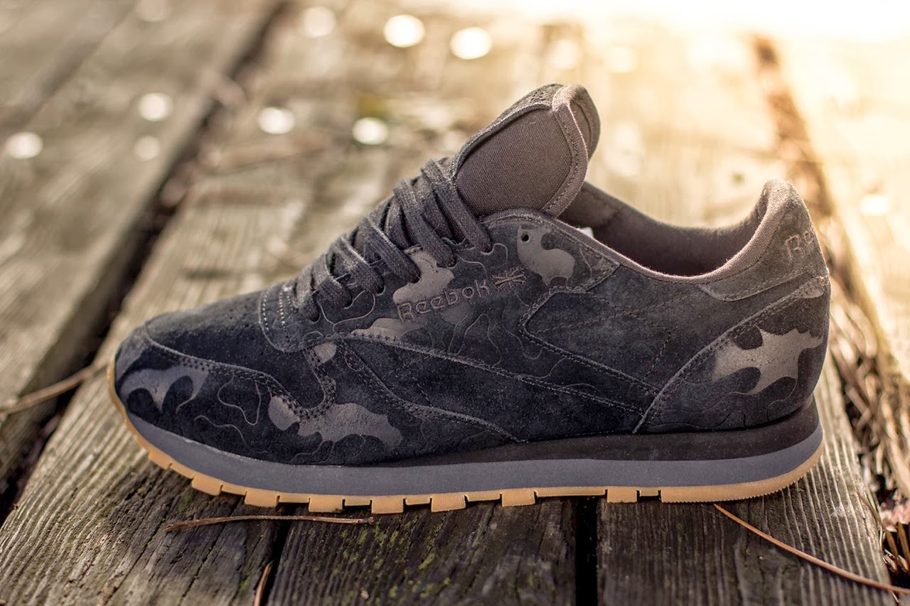 reebok classic camo