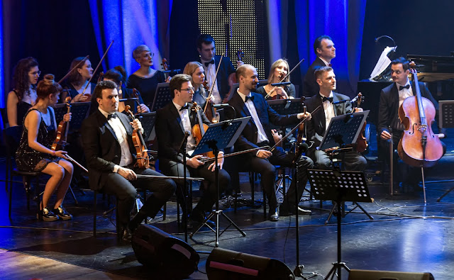 „Samo jednom se ljubi“ – sjećanje na Ivu Robića:  koncertom Jazz orkestra HRT-a s gostima pjevačima otvoreni Glazbeni dani HRT-a 2020.u Opatiji