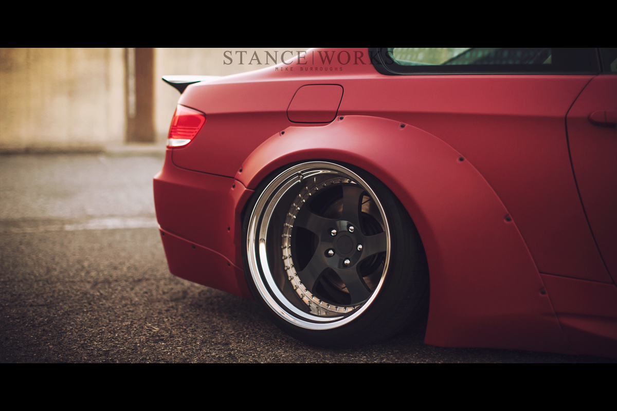 BMW e93 stance