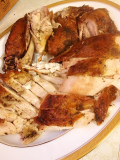 holiday turkey, sliced turkey, served