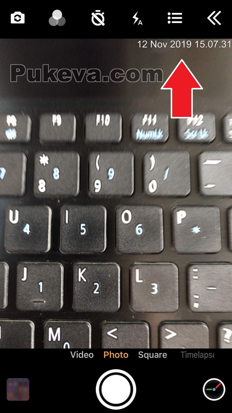 Cara Menampilkan Tanggal, Waktu & Lokasi Pada Kamera iPhone PUKEVA