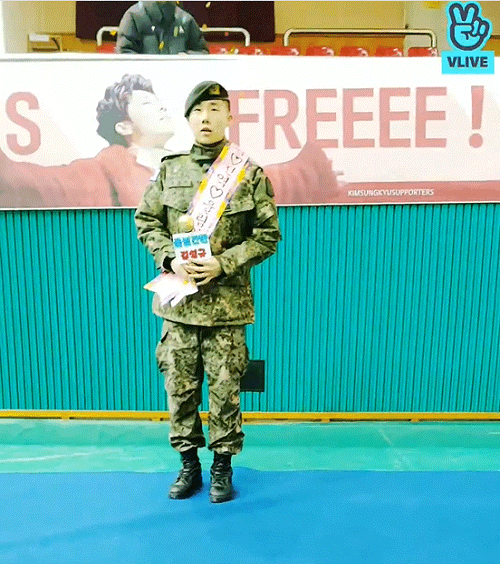 전역식에 누구보다 신나고 진심이였던 소속사ㅋㅋㅋㅋ | 인스티즈