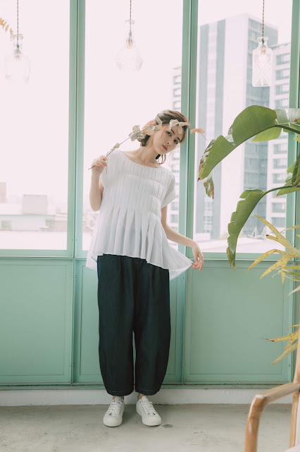 日光風景壓線寬管褲-宇宙銀河