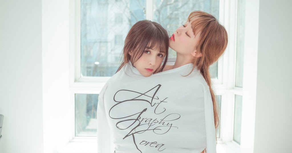 Hot girl Sevenbaby 柳侑绮 vs Xia Mei Jiang 夏美酱