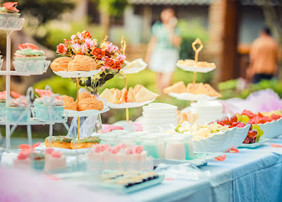 How to host the perfect tea party