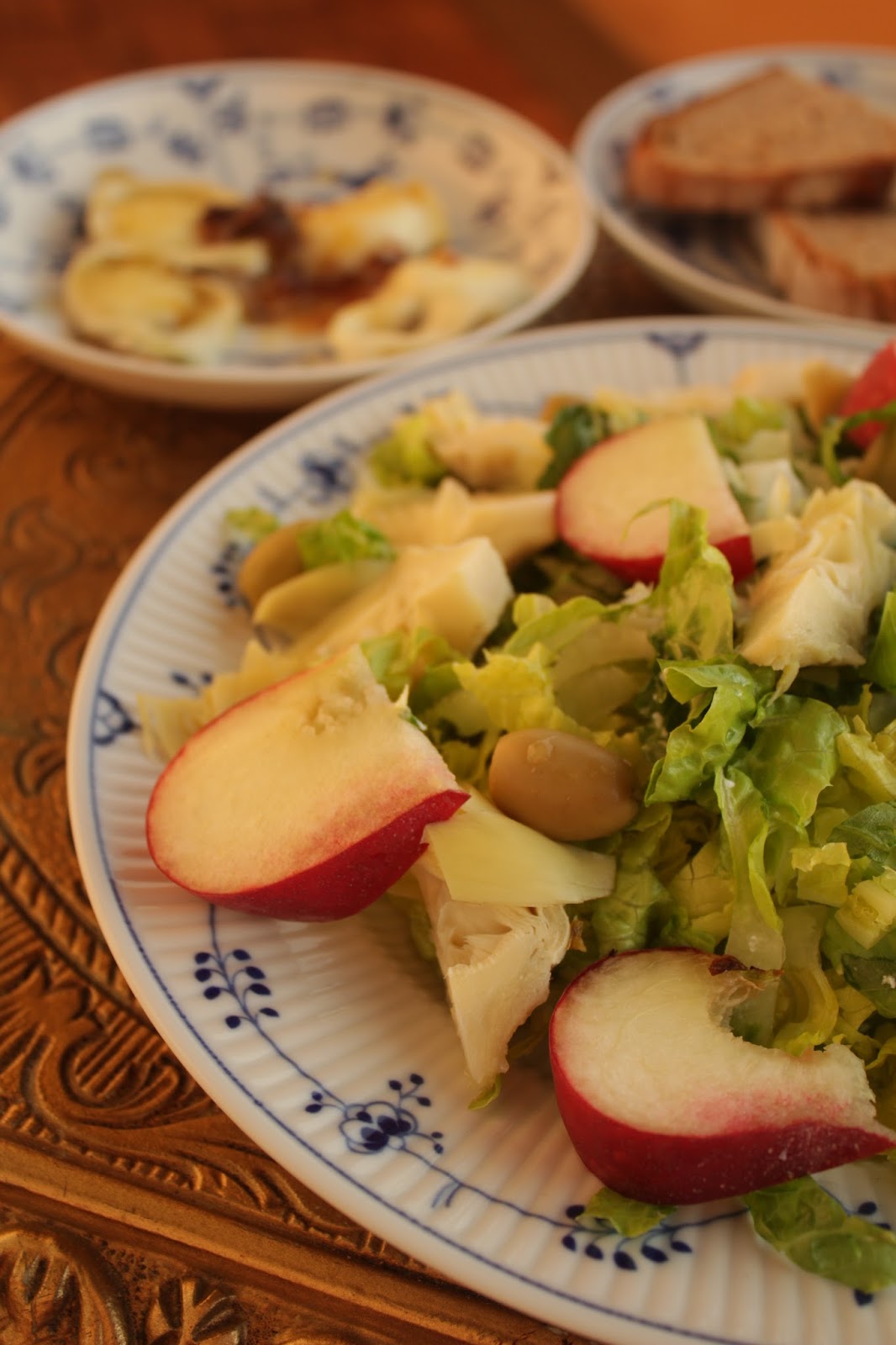 Salat mit Artischocken, Pfirsich und Ziegenkäse | Küchenliebelei