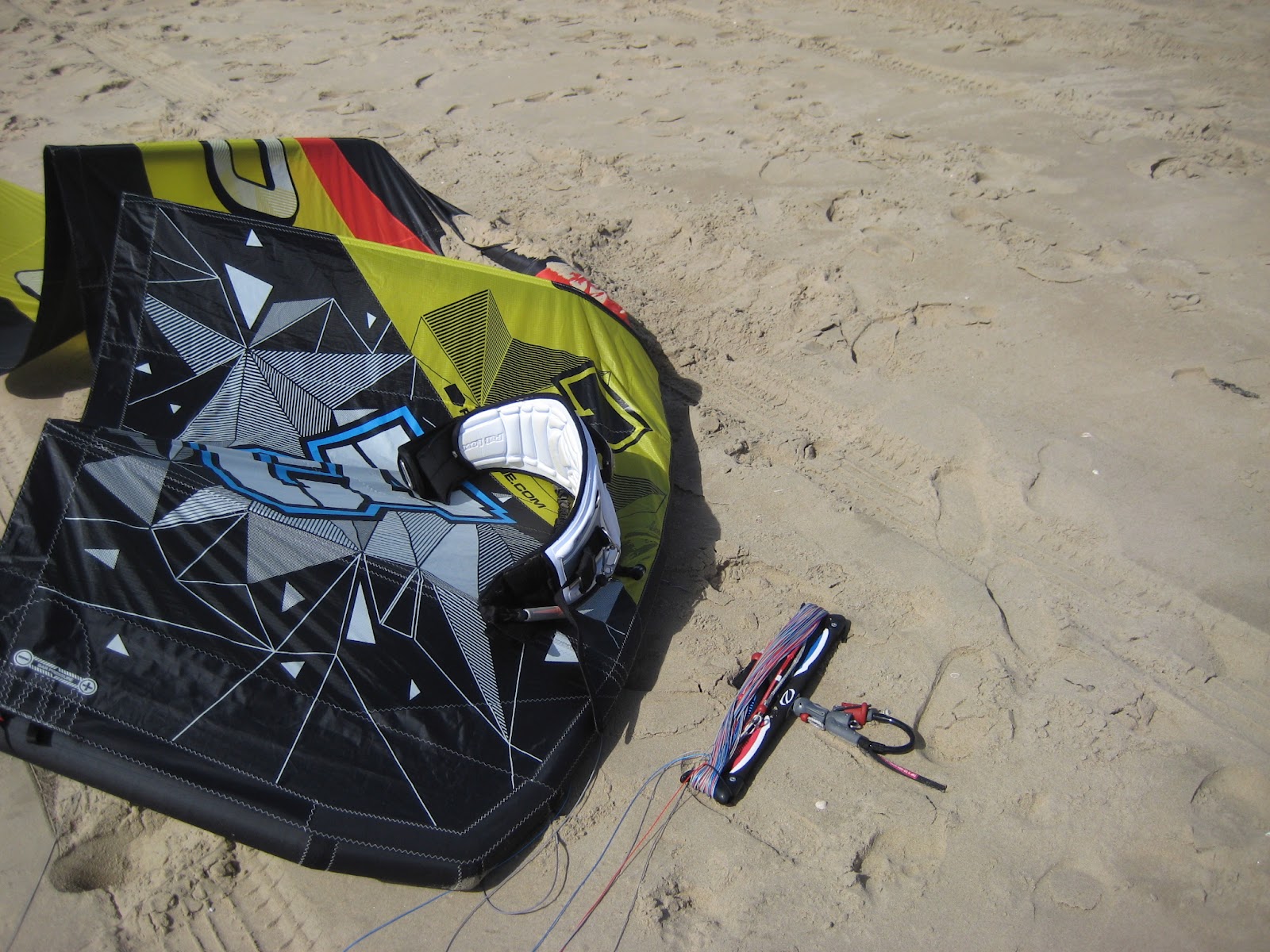 Racing Rules of Sailing Look to Windward O'Neill 2012 Worldcup Kite Boarding