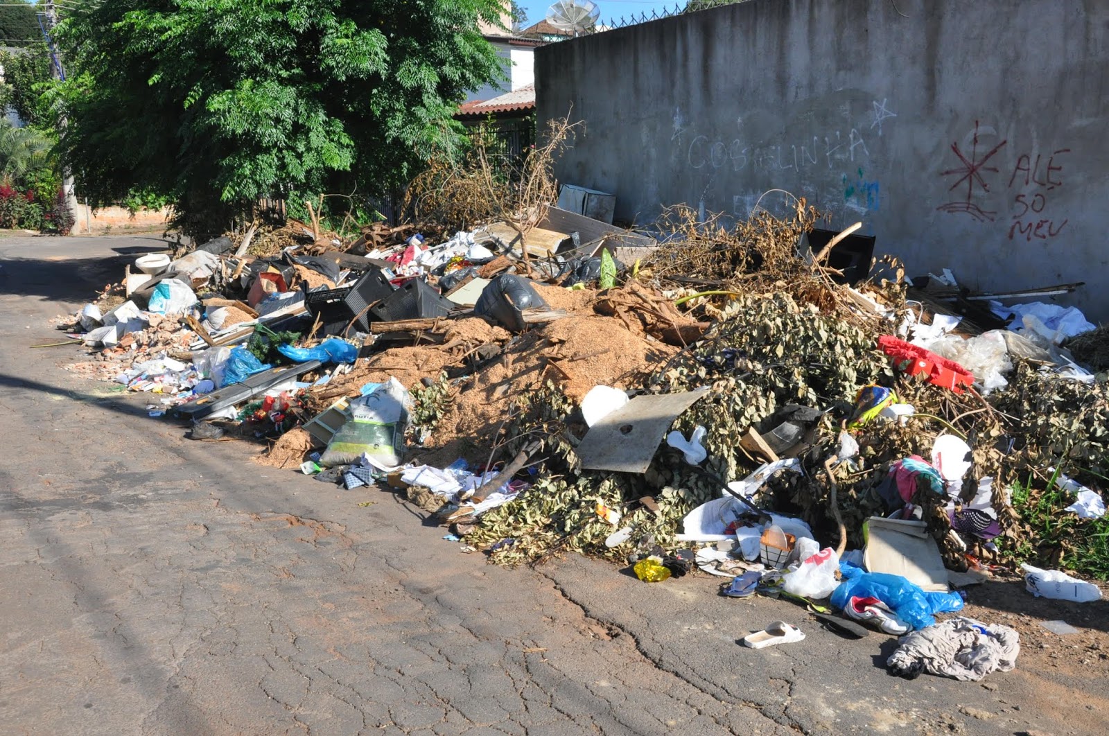GESP solicita intervenção em depósito de lixo no bairro Petrópolis