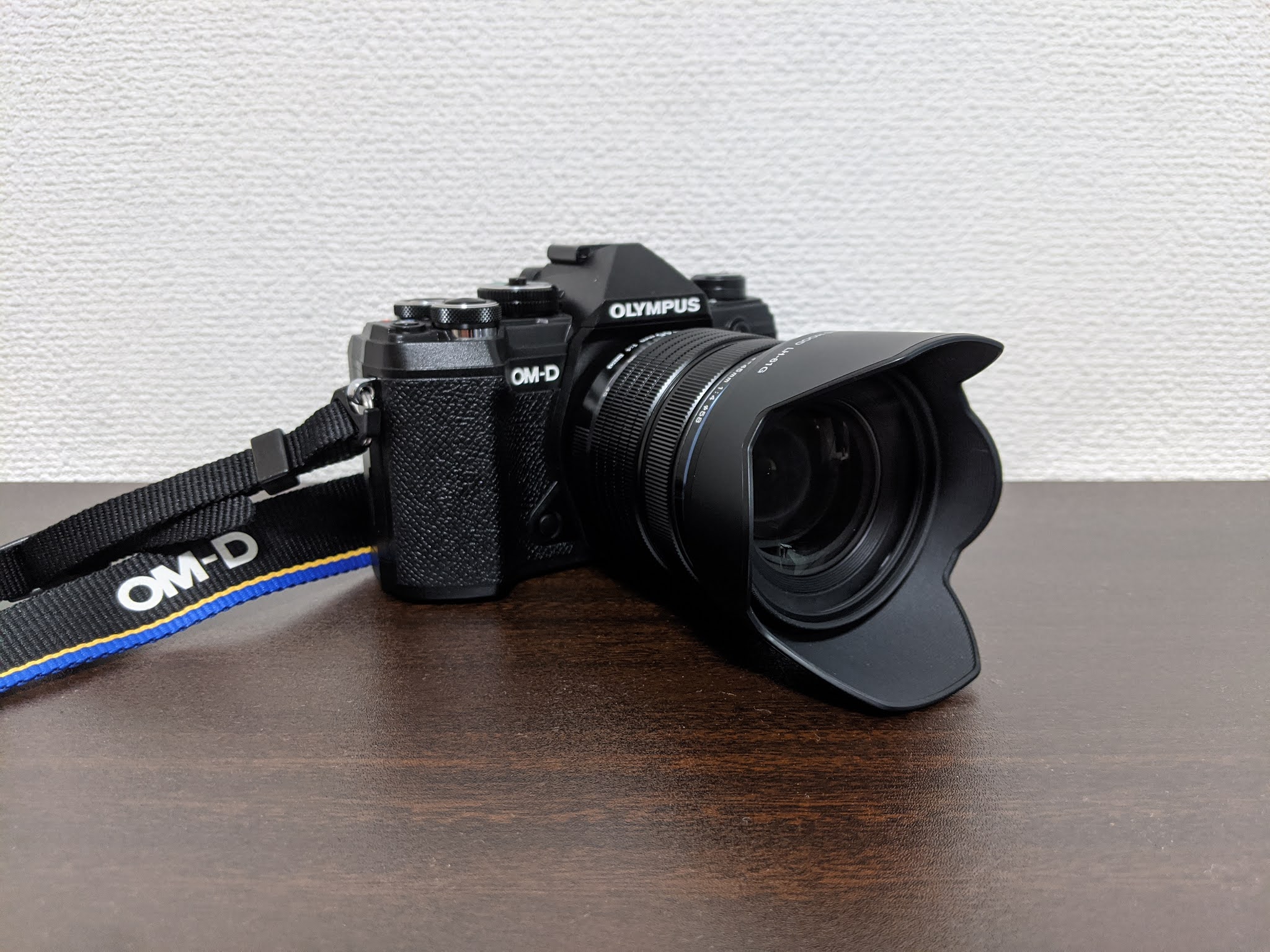 OLYMPUS OM-D E-M5 omd em5