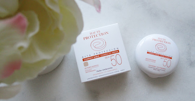 Maquillaje compacto con alta protección solar de Avène: Review.