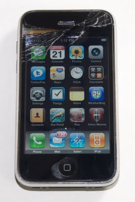 Mobology- Cell Fone Trend Setter: Cracked iphone