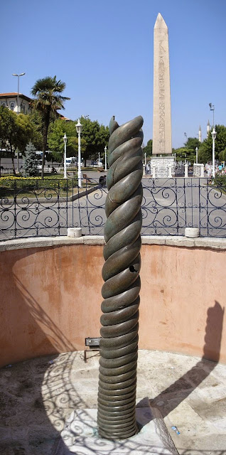Replica of 'Serpent Column' to be erected at Delphi