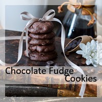 http://christinamachtwas.blogspot.de/2018/04/chocolate-fudge-cookies.html
