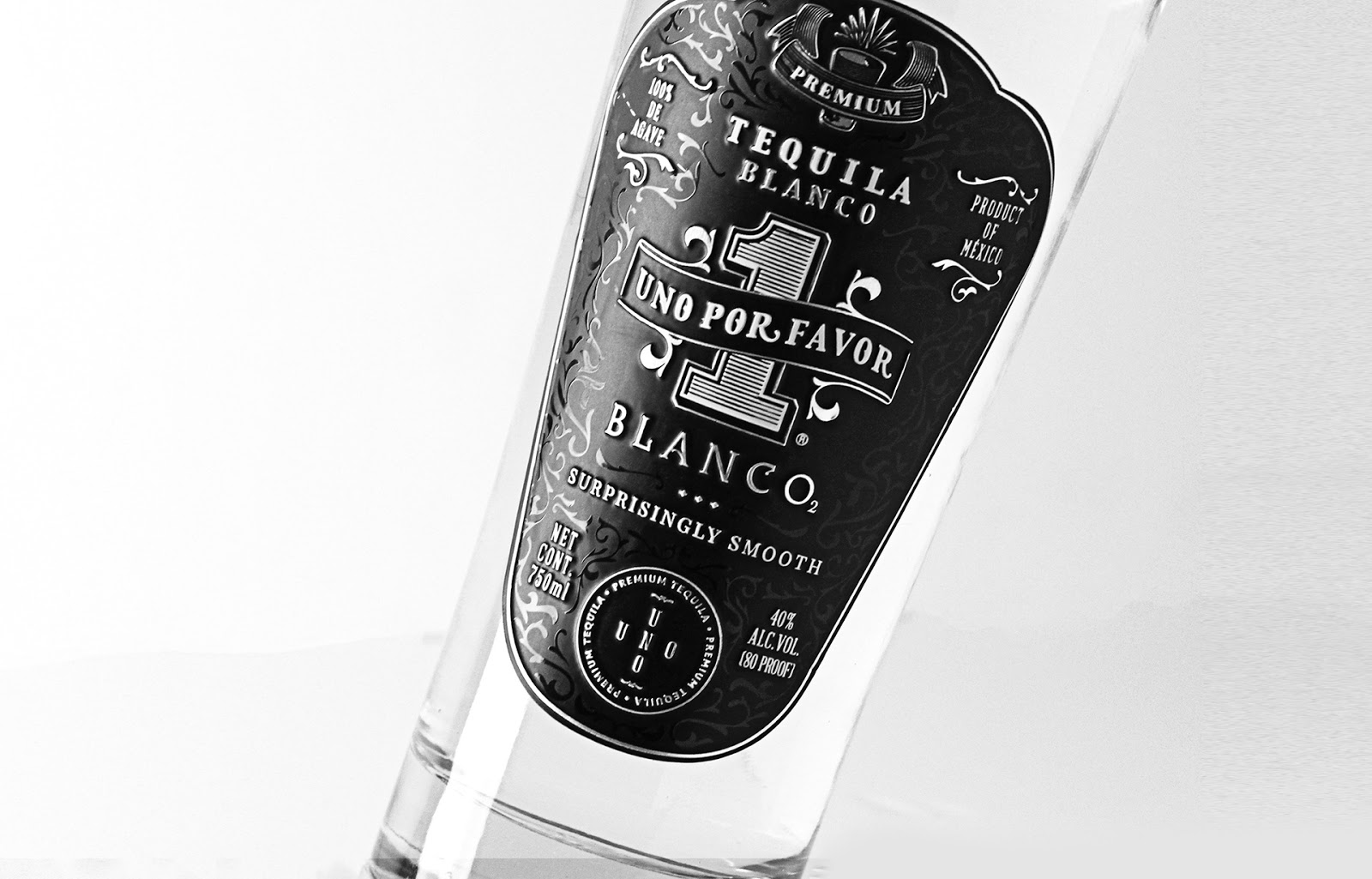 Tequila Uno Por Favor on Packaging of the World Creative Package
