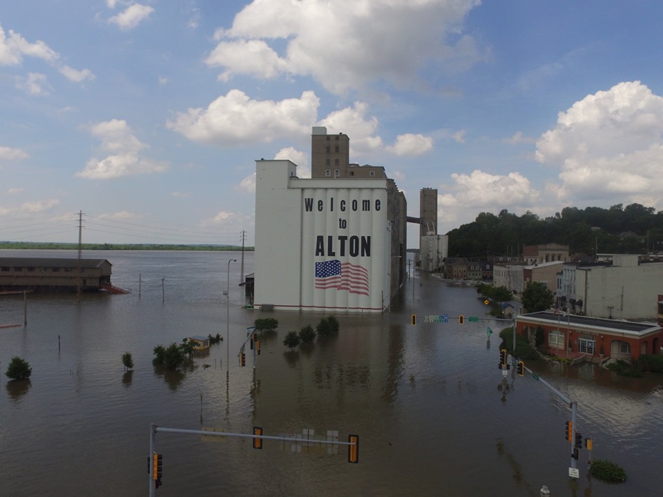 Towns and Nature Alton, IL Flood of 2019 Ardent Mills is surrounded