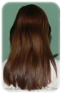 Szampon koloryzujący Marion 4-8 myć, kolor 95- kasztan efetk na włosach